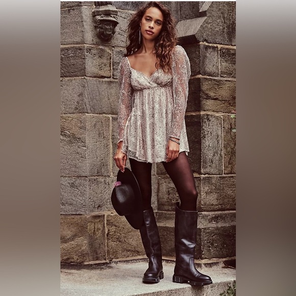 Free People Heavenly Lace Baby‎ Doll Mini Dress Top Sz S Boho Coquette Girl - Picture 1 of 11